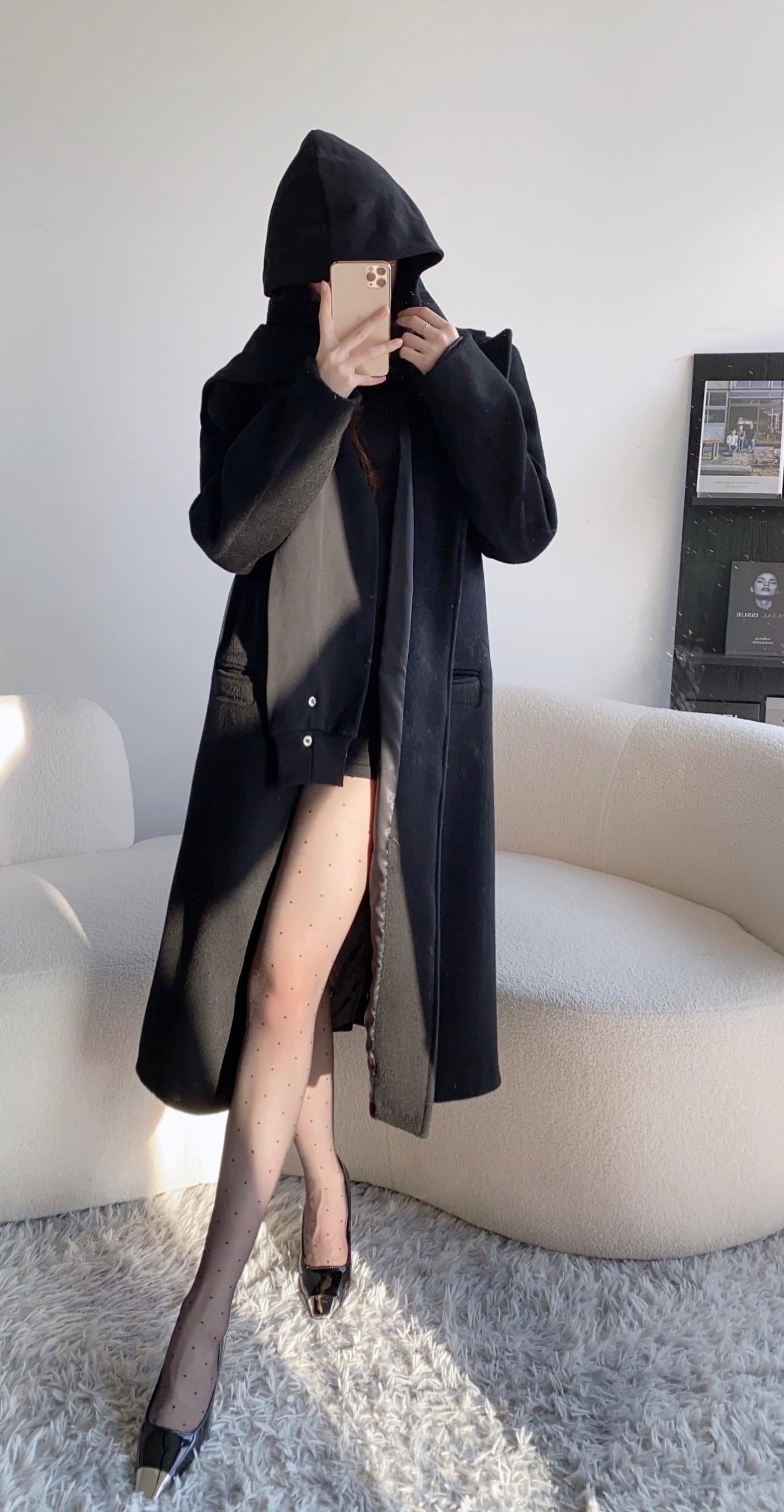 Black anti-snag pantyhose, ultra-thin, sheer, sexy, and slimming stockings